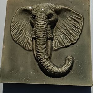 Elephant decoration tile